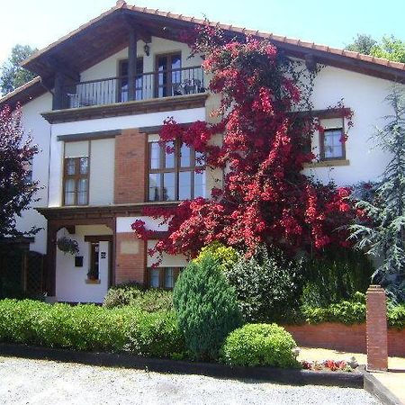 Apartamentos Dos Robles Somo Exterior photo