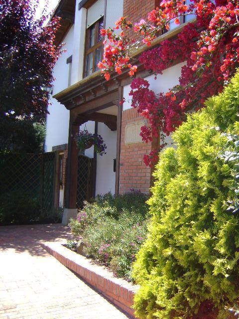 Apartamentos Dos Robles Somo Exterior photo